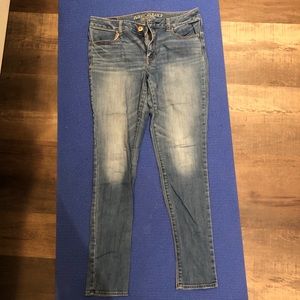 Midrise Light/Mid Wash Jeans